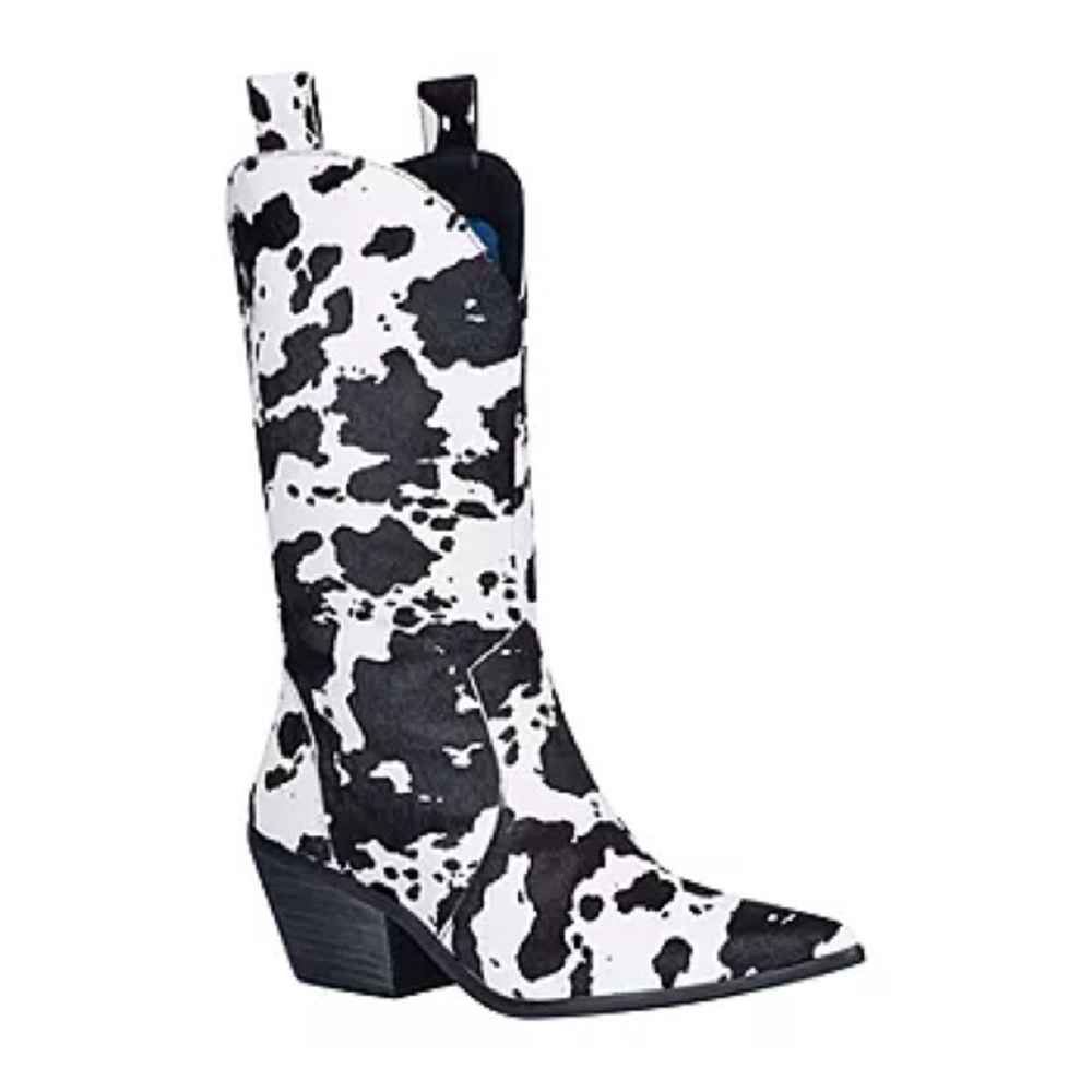 NWT cowhide/cow print Dingo boots